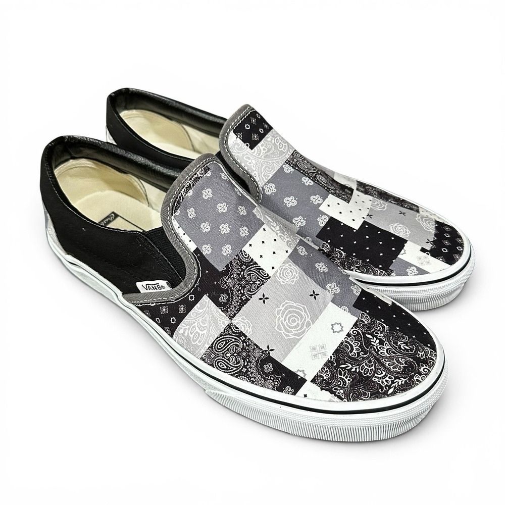 Vans Slip Ons Black & White Patchwork Bandana Shoes - Mens 9.5 / Womens 11 - EUC - Picture 2 of 8